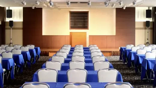 competition room photo